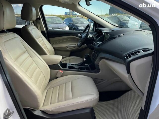 Белый Форд Эскейп, объемом двигателя 1.5 л и пробегом 105 тыс. км за 13980 $, фото 21 на Automoto.ua