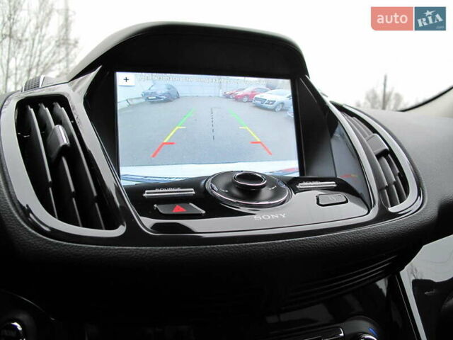 Белый Форд Эскейп, объемом двигателя 2 л и пробегом 117 тыс. км за 14000 $, фото 65 на Automoto.ua