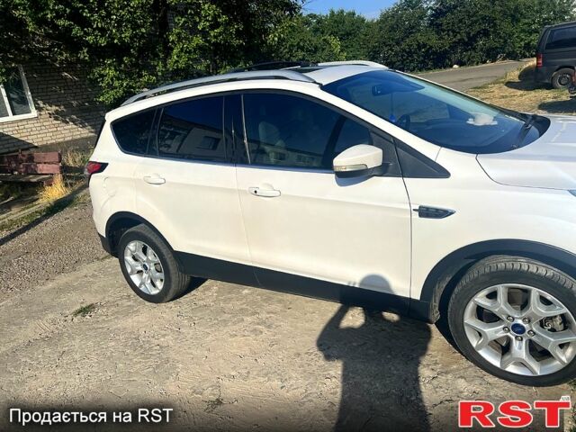 Белый Форд Эскейп, объемом двигателя 2 л и пробегом 178 тыс. км за 14500 $, фото 2 на Automoto.ua