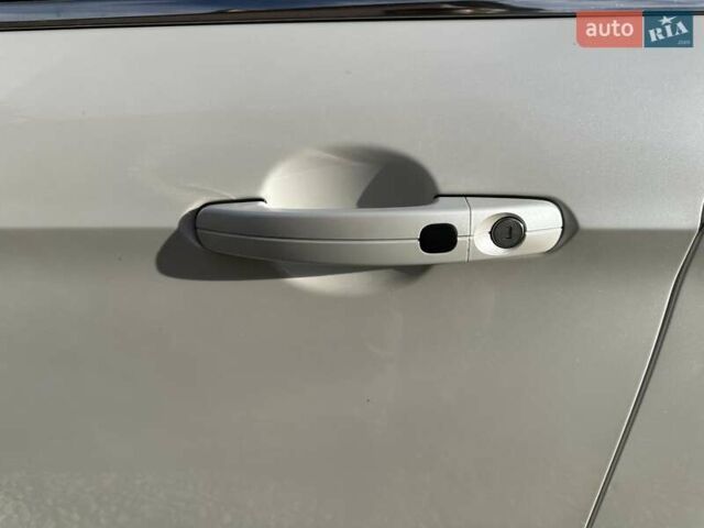 Форд Ескейп 2016 у Івано-Франківську на Automoto.ua Білий Форд Ескейп, об'ємом двигуна 2 л та пробігом 130 тис. км за 12000 $, фото 21 на Automoto.ua