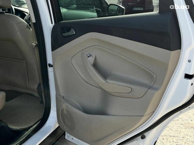 Белый Форд Эскейп, объемом двигателя 1.5 л и пробегом 105 тыс. км за 13980 $, фото 22 на Automoto.ua