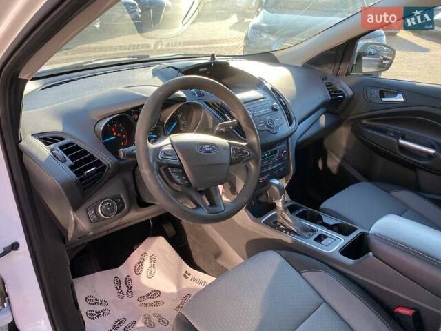 Білий Форд Ескейп, об'ємом двигуна 1.5 л та пробігом 210 тис. км за 11400 $, фото 10 на Automoto.ua