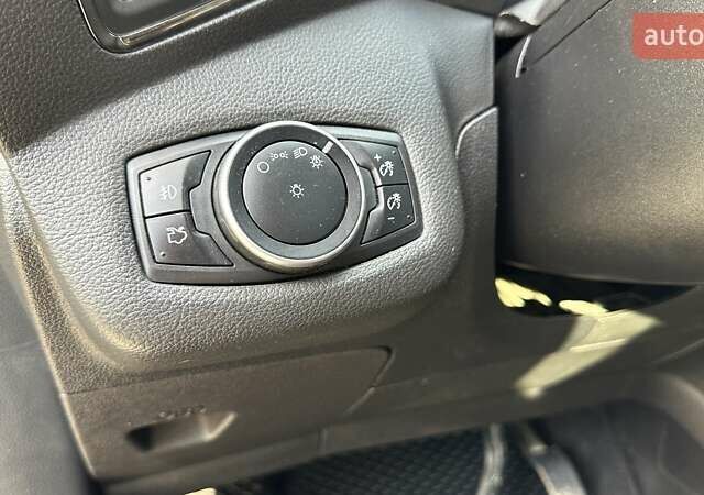 Форд Ескейп 2016 у Івано-Франківську на Automoto.ua Білий Форд Ескейп, об'ємом двигуна 2 л та пробігом 130 тис. км за 12000 $, фото 23 на Automoto.ua