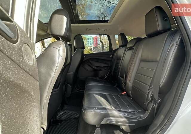 Форд Ескейп 2016 у Івано-Франківську на Automoto.ua Білий Форд Ескейп, об'ємом двигуна 2 л та пробігом 130 тис. км за 12000 $, фото 35 на Automoto.ua