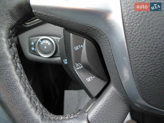 Белый Форд Эскейп, объемом двигателя 2 л и пробегом 117 тыс. км за 14000 $, фото 61 на Automoto.ua