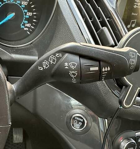 Форд Ескейп 2016 у Івано-Франківську на Automoto.ua Білий Форд Ескейп, об'ємом двигуна 2 л та пробігом 130 тис. км за 12000 $, фото 25 на Automoto.ua