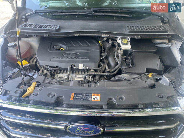 Білий Форд Ескейп, об'ємом двигуна 1.5 л та пробігом 49 тис. км за 12500 $, фото 17 на Automoto.ua