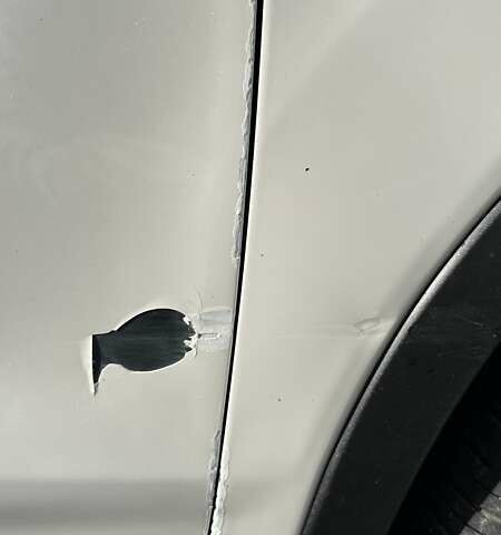 Форд Ескейп 2016 у Івано-Франківську на Automoto.ua Білий Форд Ескейп, об'ємом двигуна 2 л та пробігом 130 тис. км за 12000 $, фото 12 на Automoto.ua