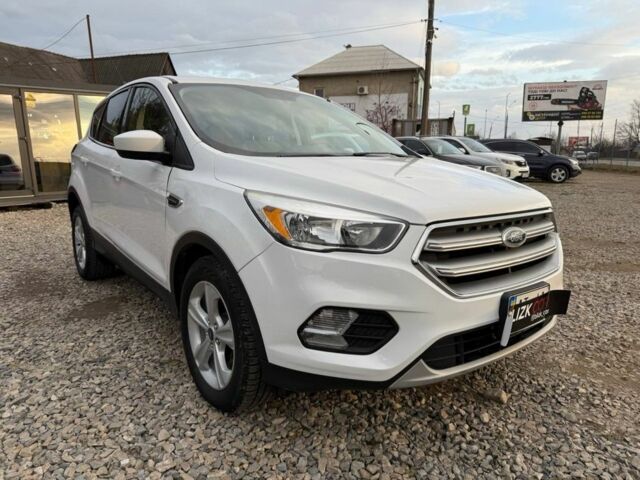 Белый Форд Эскейп, объемом двигателя 0 л и пробегом 87 тыс. км за 14100 $, фото 1 на Automoto.ua