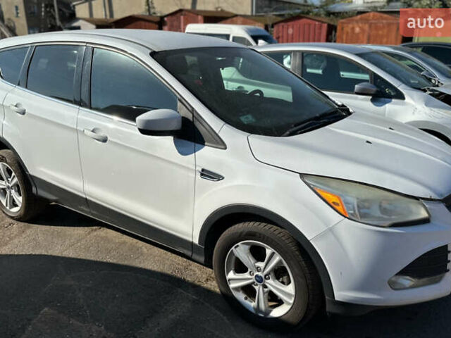 Белый Форд Эскейп, объемом двигателя 1.6 л и пробегом 240 тыс. км за 6400 $, фото 1 на Automoto.ua