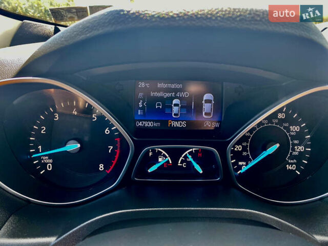 Білий Форд Ескейп, об'ємом двигуна 1.5 л та пробігом 49 тис. км за 12500 $, фото 16 на Automoto.ua