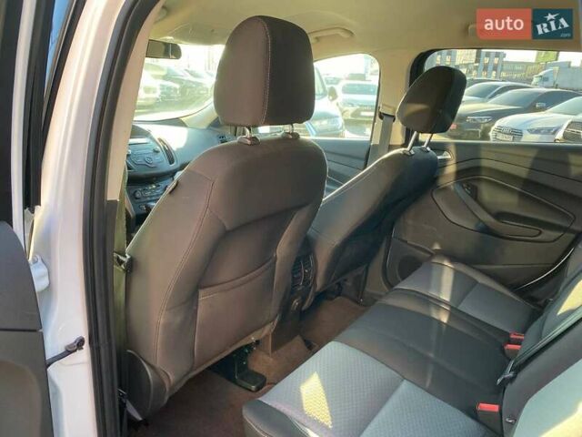Білий Форд Ескейп, об'ємом двигуна 1.5 л та пробігом 210 тис. км за 11400 $, фото 22 на Automoto.ua