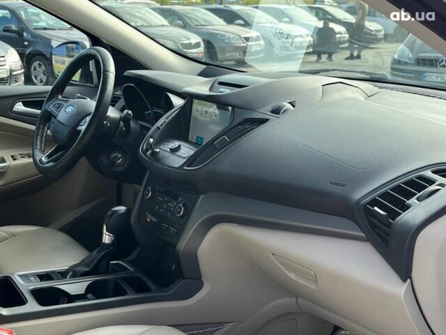 Белый Форд Эскейп, объемом двигателя 1.5 л и пробегом 105 тыс. км за 13980 $, фото 20 на Automoto.ua