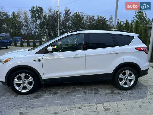 Білий Форд Ескейп, об'ємом двигуна 1.6 л та пробігом 183 тис. км за 11300 $, фото 7 на Automoto.ua