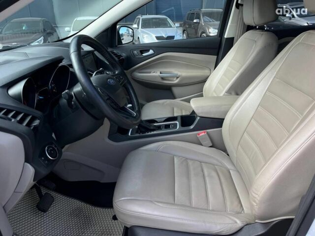 Белый Форд Эскейп, объемом двигателя 1.5 л и пробегом 105 тыс. км за 13980 $, фото 52 на Automoto.ua