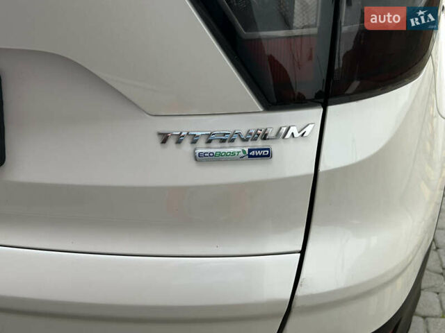 Белый Форд Эскейп, объемом двигателя 2 л и пробегом 217 тыс. км за 11900 $, фото 31 на Automoto.ua