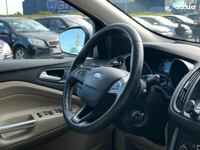 Белый Форд Эскейп, объемом двигателя 1.5 л и пробегом 105 тыс. км за 13980 $, фото 15 на Automoto.ua