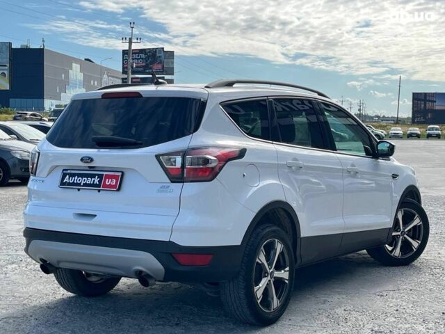 Белый Форд Эскейп, объемом двигателя 1.5 л и пробегом 105 тыс. км за 13980 $, фото 8 на Automoto.ua