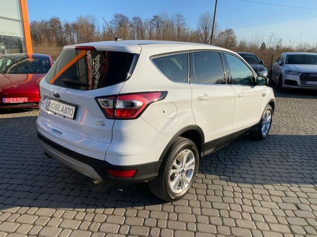 Білий Форд Ескейп, об'ємом двигуна 1.5 л та пробігом 210 тис. км за 12900 $, фото 6 на Automoto.ua