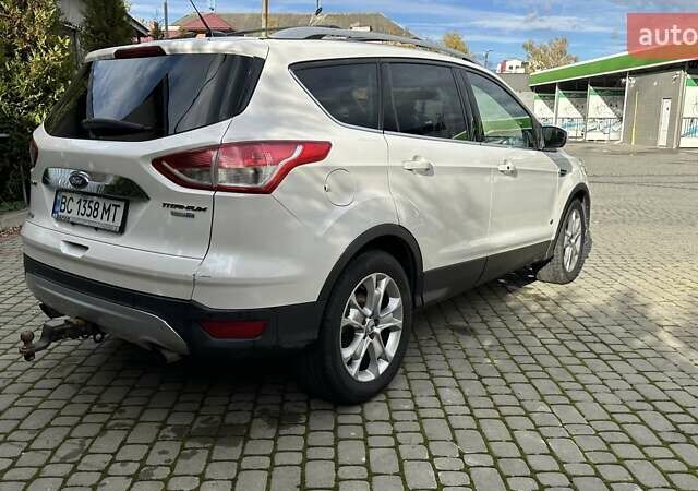 Форд Ескейп 2016 у Івано-Франківську на Automoto.ua Білий Форд Ескейп, об'ємом двигуна 2 л та пробігом 130 тис. км за 12000 $, фото 9 на Automoto.ua