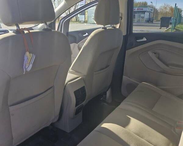 Білий Форд Ескейп, об'ємом двигуна 1.5 л та пробігом 102 тис. км за 14100 $, фото 14 на Automoto.ua