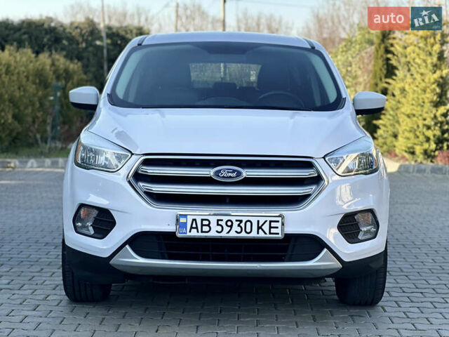 Білий Форд Ескейп, об'ємом двигуна 1.5 л та пробігом 179 тис. км за 12700 $, фото 11 на Automoto.ua