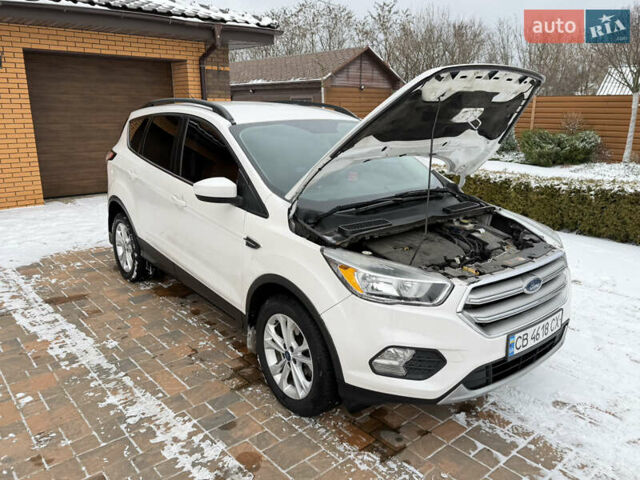 Белый Форд Эскейп, объемом двигателя 1.5 л и пробегом 135 тыс. км за 12500 $, фото 13 на Automoto.ua