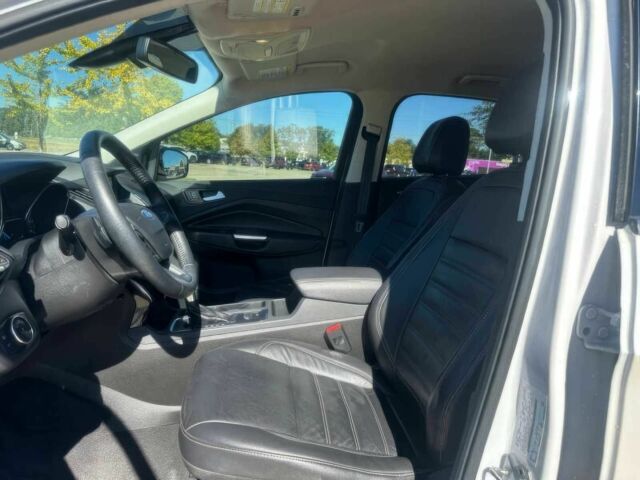 Белый Форд Эскейп, объемом двигателя 1.5 л и пробегом 65 тыс. км за 4200 $, фото 8 на Automoto.ua