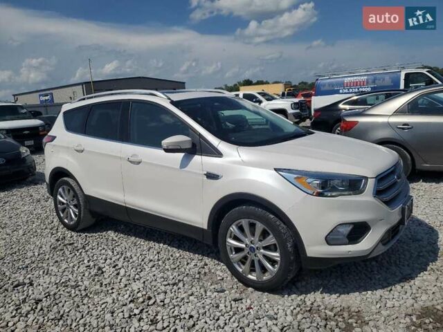 Білий Форд Ескейп, об'ємом двигуна 2 л та пробігом 107 тис. км за 2500 $, фото 3 на Automoto.ua