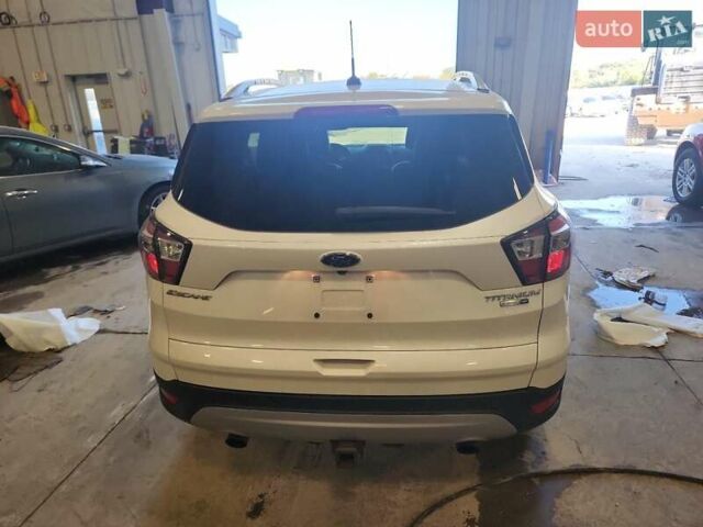 Білий Форд Ескейп, об'ємом двигуна 0 л та пробігом 98 тис. км за 2000 $, фото 5 на Automoto.ua