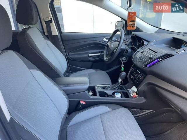 Білий Форд Ескейп, об'ємом двигуна 1.5 л та пробігом 267 тис. км за 10450 $, фото 22 на Automoto.ua