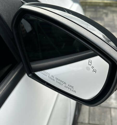 Білий Форд Ескейп, об'ємом двигуна 1.5 л та пробігом 126 тис. км за 16000 $, фото 15 на Automoto.ua