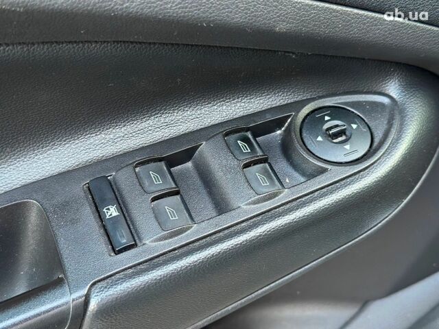 Белый Форд Эскейп, объемом двигателя 2.5 л и пробегом 111 тыс. км за 13490 $, фото 20 на Automoto.ua