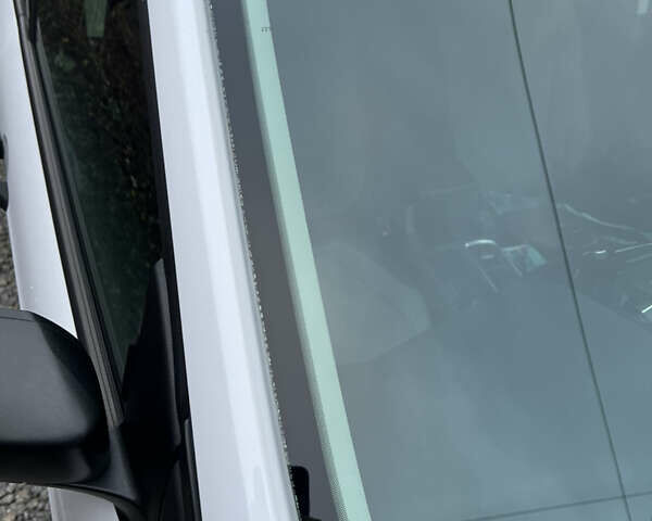 Белый Форд Эскейп, объемом двигателя 2.49 л и пробегом 115 тыс. км за 14000 $, фото 27 на Automoto.ua