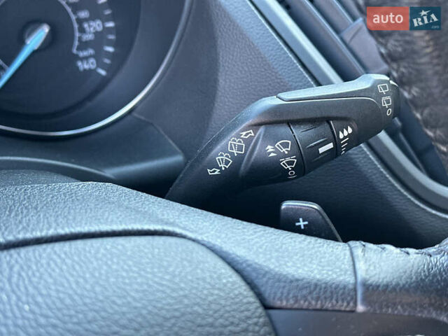 Білий Форд Ескейп, об'ємом двигуна 1.5 л та пробігом 179 тис. км за 12700 $, фото 48 на Automoto.ua