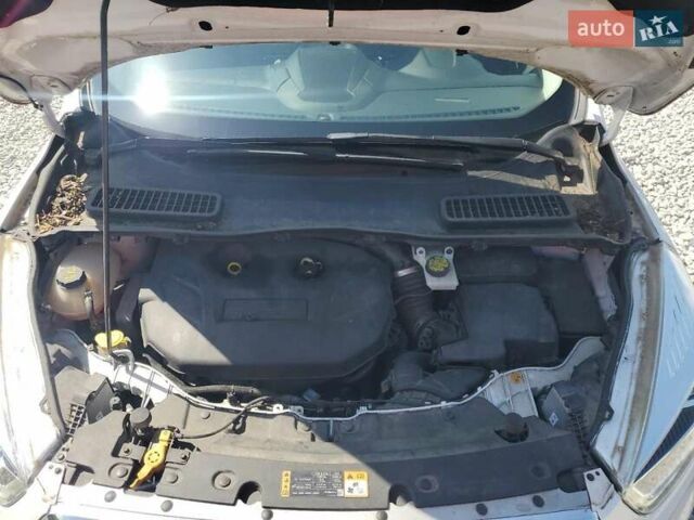 Білий Форд Ескейп, об'ємом двигуна 2 л та пробігом 107 тис. км за 2500 $, фото 10 на Automoto.ua