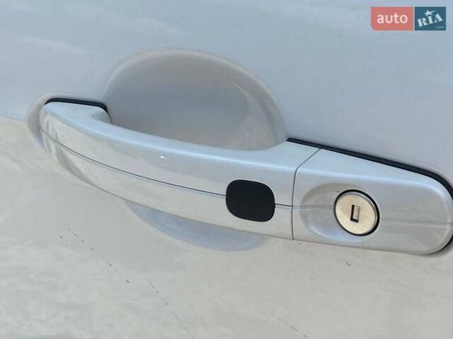 Белый Форд Эскейп, объемом двигателя 1.5 л и пробегом 98 тыс. км за 14990 $, фото 28 на Automoto.ua