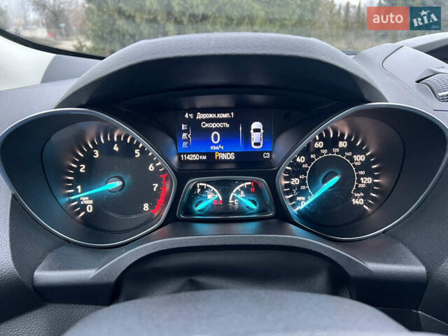 Белый Форд Эскейп, объемом двигателя 2.49 л и пробегом 115 тыс. км за 14000 $, фото 21 на Automoto.ua