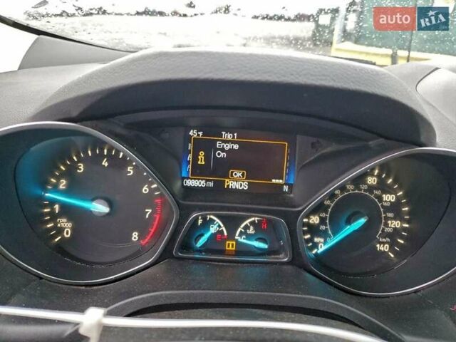 Белый Форд Эскейп, объемом двигателя 2 л и пробегом 159 тыс. км за 1900 $, фото 8 на Automoto.ua