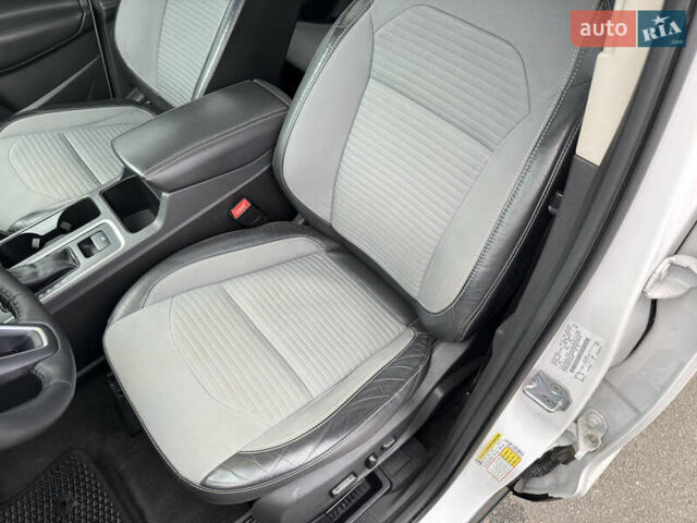 Белый Форд Эскейп, объемом двигателя 1.5 л и пробегом 127 тыс. км за 14000 $, фото 39 на Automoto.ua