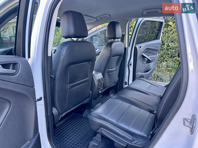 Білий Форд Ескейп, об'ємом двигуна 1.5 л та пробігом 179 тис. км за 12700 $, фото 26 на Automoto.ua