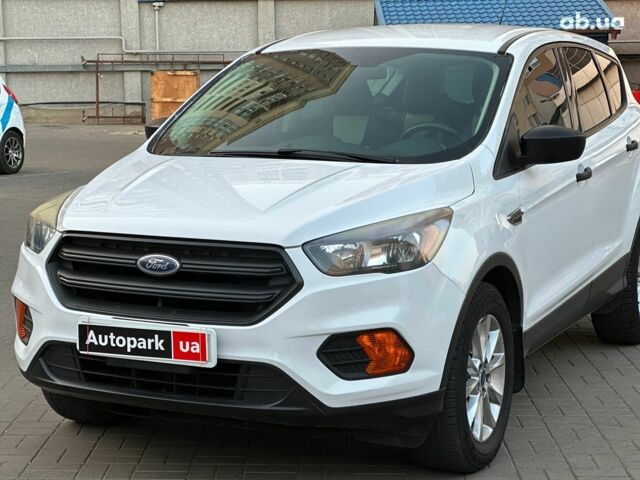 Белый Форд Эскейп, объемом двигателя 2.5 л и пробегом 111 тыс. км за 13490 $, фото 1 на Automoto.ua