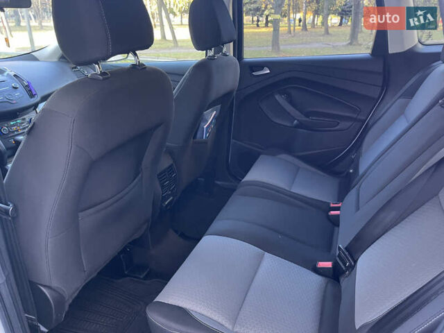 Белый Форд Эскейп, объемом двигателя 1.5 л и пробегом 270 тыс. км за 11000 $, фото 34 на Automoto.ua