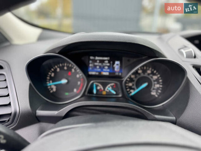 Белый Форд Эскейп, объемом двигателя 1.5 л и пробегом 121 тыс. км за 10999 $, фото 16 на Automoto.ua