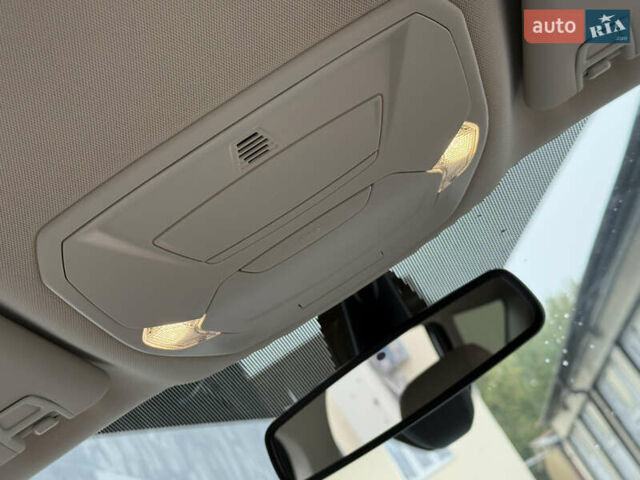 Белый Форд Эскейп, объемом двигателя 1.5 л и пробегом 169 тыс. км за 12950 $, фото 72 на Automoto.ua