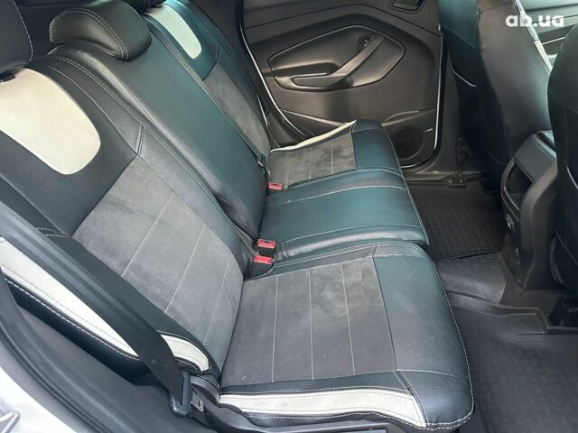 Белый Форд Эскейп, объемом двигателя 2.5 л и пробегом 111 тыс. км за 13490 $, фото 14 на Automoto.ua