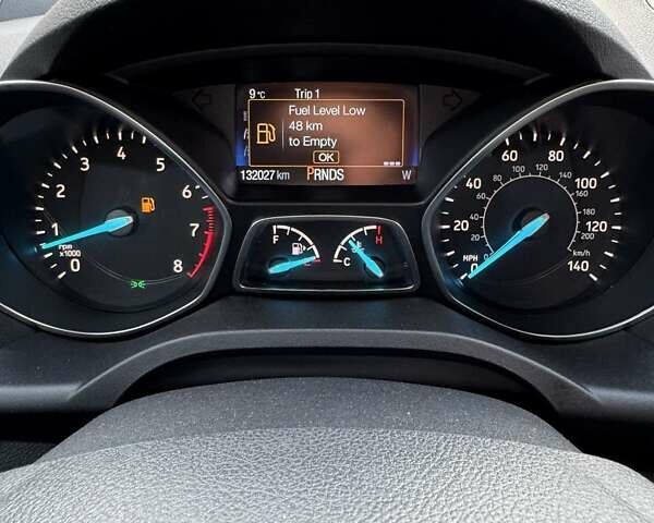 Белый Форд Эскейп, объемом двигателя 2.5 л и пробегом 132 тыс. км за 13000 $, фото 26 на Automoto.ua