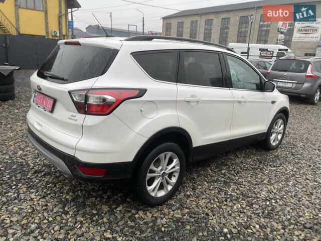 Білий Форд Ескейп, об'ємом двигуна 0 л та пробігом 132 тис. км за 12250 $, фото 2 на Automoto.ua