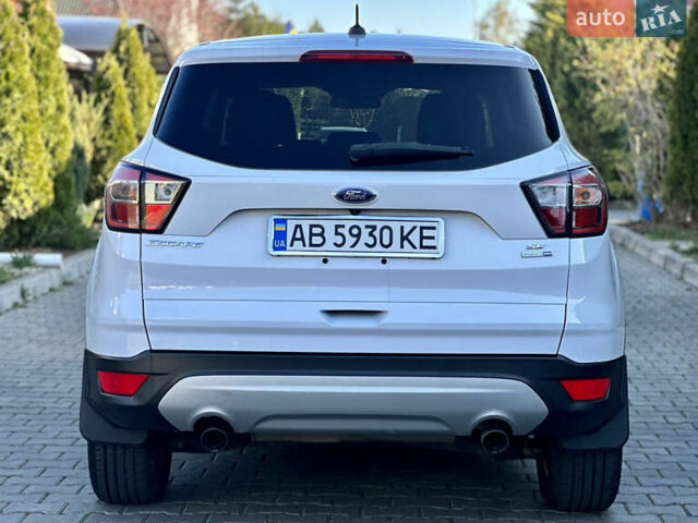 Білий Форд Ескейп, об'ємом двигуна 1.5 л та пробігом 179 тис. км за 12700 $, фото 17 на Automoto.ua