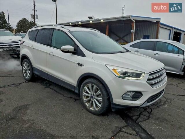 Белый Форд Эскейп, объемом двигателя 2 л и пробегом 159 тыс. км за 1900 $, фото 3 на Automoto.ua